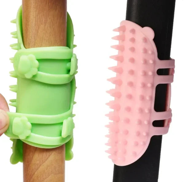 Multi-color silicone scratching brush, a self-grooming and itch relief tool for all cats. Pet supplies.