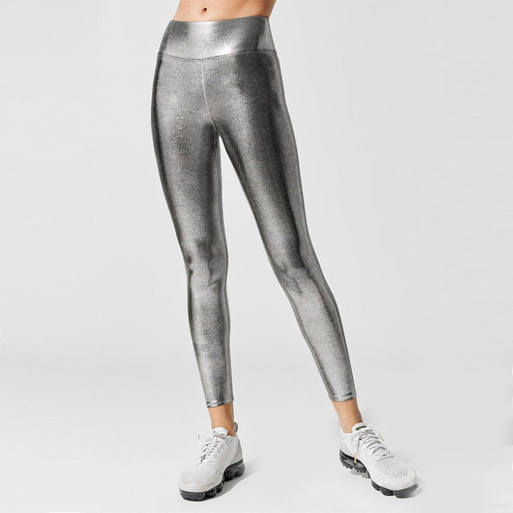 Versatile women's black leggings, perfect as workout pants or stylish everyday bottoms.