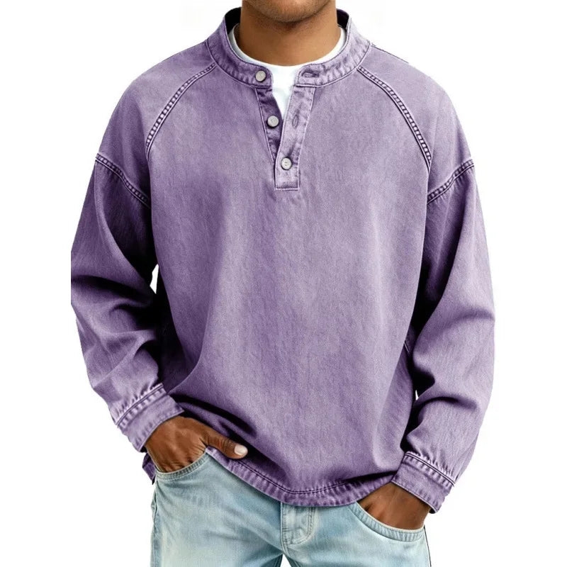 Comfortable men's vintage button-down long sleeve shirt, a versatile choice for classic casual men's fashion.