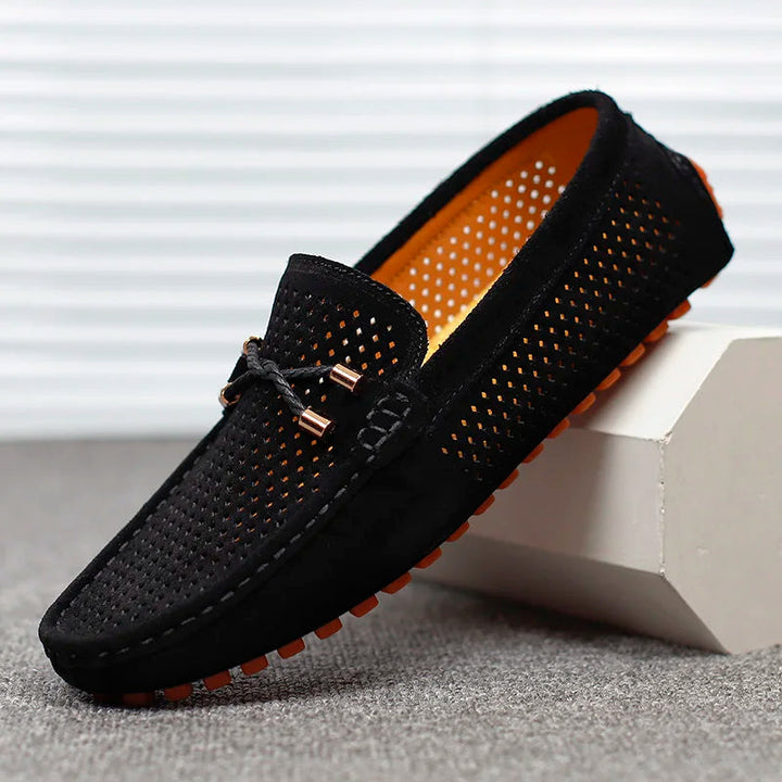 Lightweight men's classic loafers, breathable and comfortable slip-on shoes for elegant casual fashion.