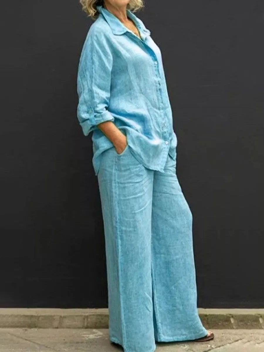 Elegant women's two-piece fashion set, a comfortable and versatile outfit for spring or summer everyday wear.