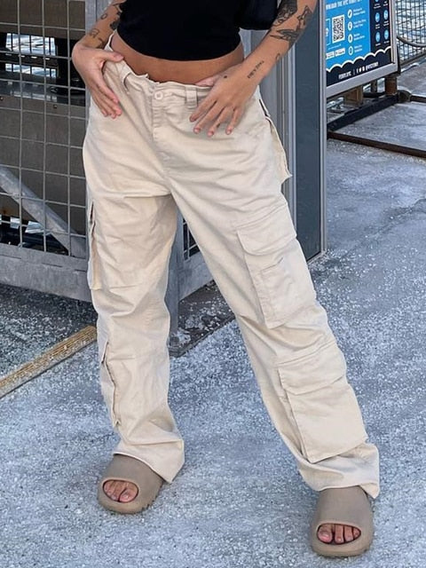 Comfortable women's wide leg cargo trousers, ideal for casual everyday wear & street style.