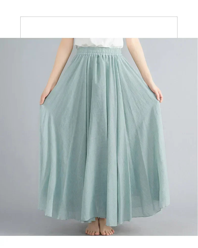 Women's airy maxi skirt, fashionable & versatile for everyday elegance.