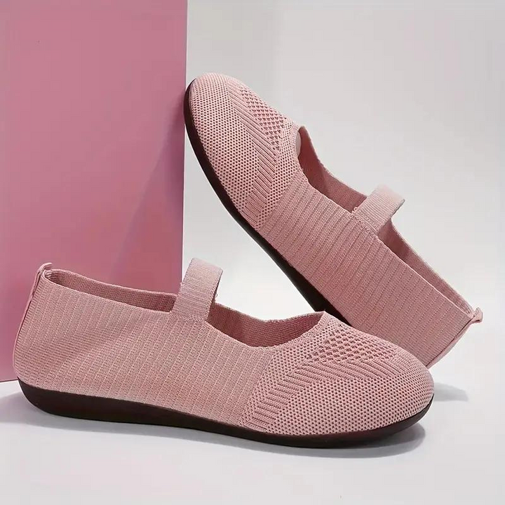 Easy on women's slip-on casual footwear, perfect for daily comfort and versatile style.