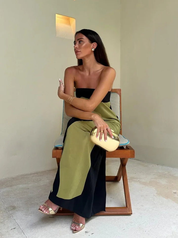 Flowy printed strapless maxi dress. A sophisticated women's formal dress, suitable for special occasion wear.