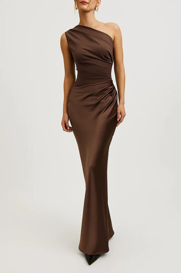 Elegant women's one-shoulder maxi dress with a pleated waist, perfect as an evening gown or formal wear.