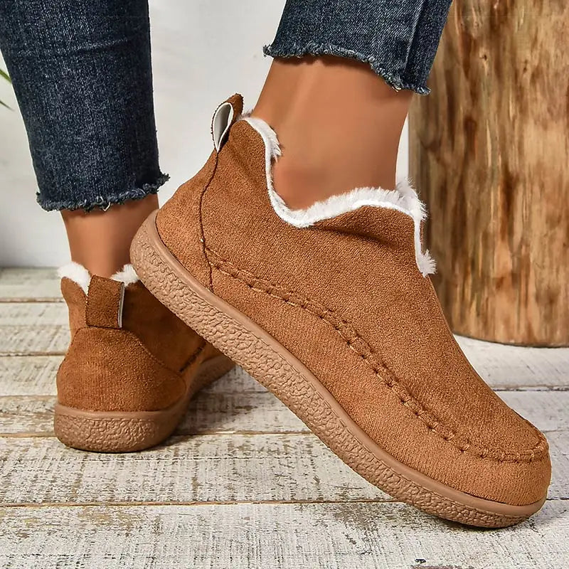 Supportive women's orthopaedic ankle boots featuring arch support, ideal for all-day comfort and casual wear.
