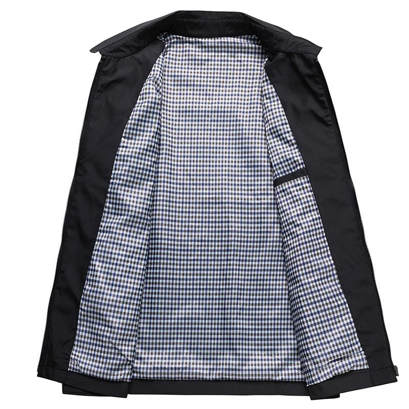 Versatile men's regular fit zip-up casual jacket with point collar and classic plaid lining for fall.