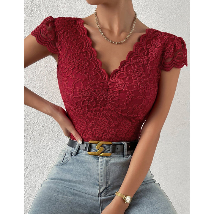 Effortless style with this comfortable, long sleeve women's top.
