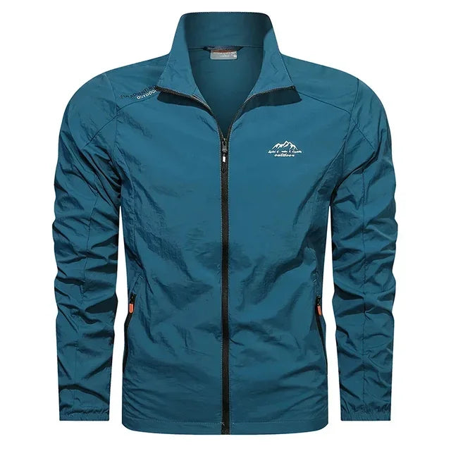 Men's lightweight windbreaker jacket, perfect for outdoor protection, windproof & water-repellent.