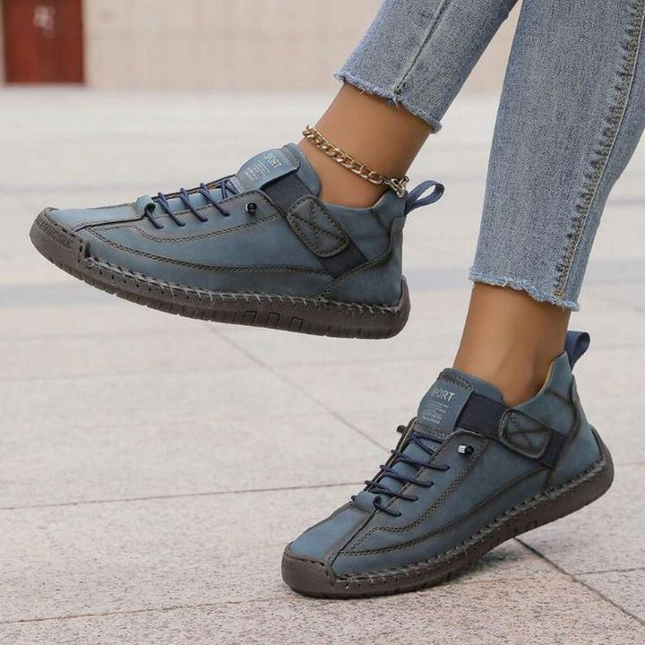 Orthopaedic women's trainers offering daily support, pain relief, and superior comfort with a cushioned sole.