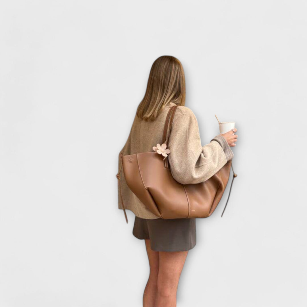 Spacious elegant vintage leather tote bag, women's daily carry-all shoulder bag for essentials.