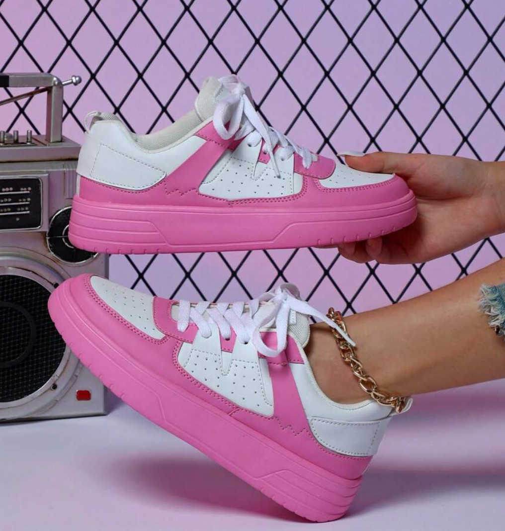 Vibrant patterned women's everyday sneakers, combining ultimate comfort with trendsetting fashion.