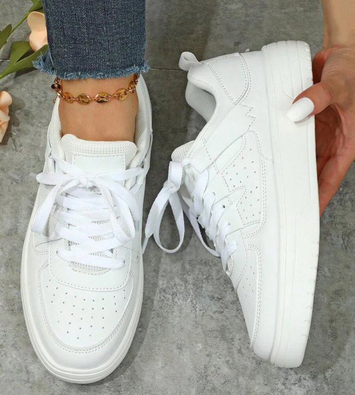 Comfortable women's everyday sneakers featuring chic patterns, ideal for all-day wear.
