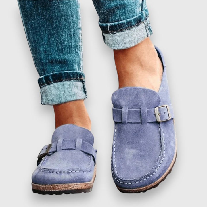 Vacation wear women's comfort sandals, ergonomic and stylish for summer adventures.