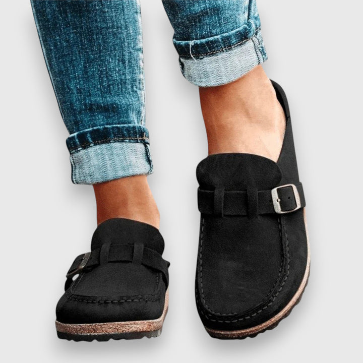 Ergonomic summer sandals for women, perfect for walking, everyday comfort & stylish outings.