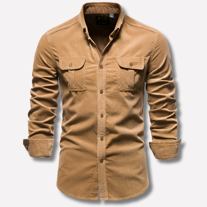Men's long-sleeve button-down shirt in a tailored fit, perfect for versatile everyday and smart casual wear.