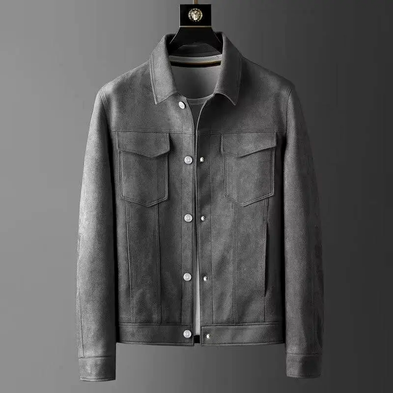 Modern men's casual jacket for everyday wear, a smart casual outerwear piece for spring & fall fashion.