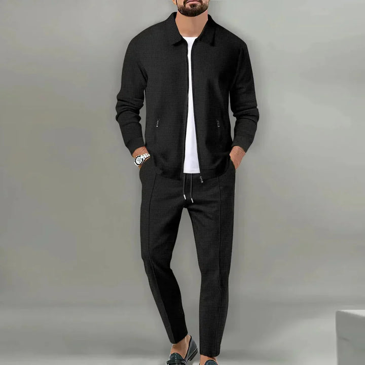 Men's slim fit two-piece suit for formal wear, business meetings, or wedding. Tailored fashion.