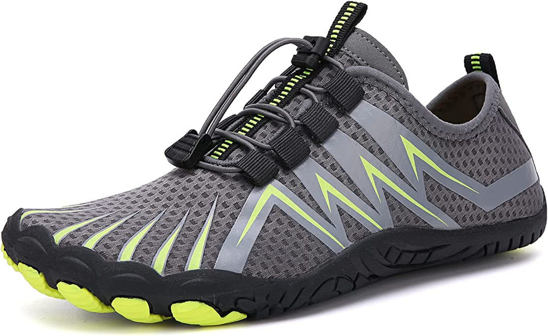 Minimalist men's barefoot footwear, breathable and comfortable for natural walking.