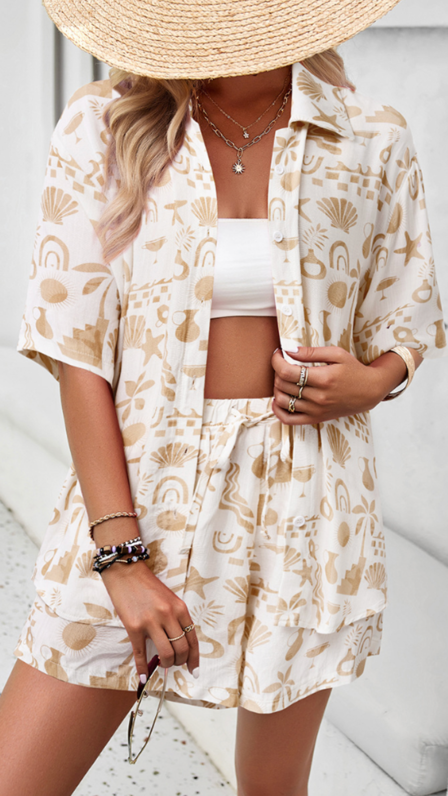 Breathable women's summer lounge set, a comfortable two-piece for ultimate relaxation & vacation.