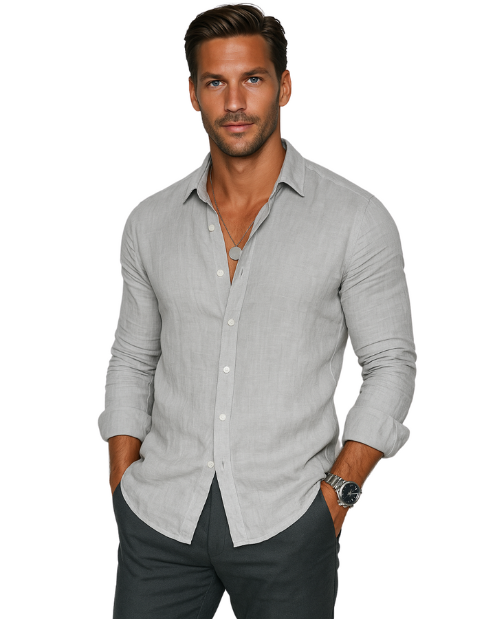 Men's casual summer shirt, short sleeve, relaxed fit. Perfect for everyday comfort and style in warm weather.