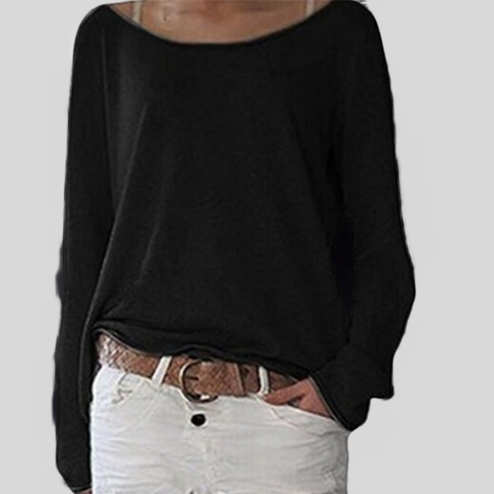Women's timeless round neck pullover, elegant & comfortable for everyday wear.