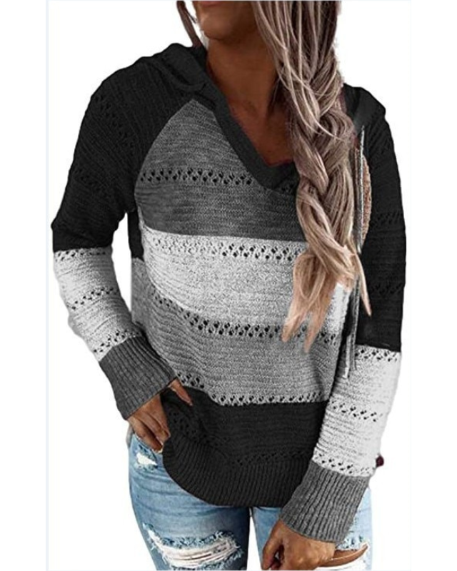 Fashionable women's hoodie. A comfortable, modern, relaxed fit sweatshirt ideal for casual or streetwear.