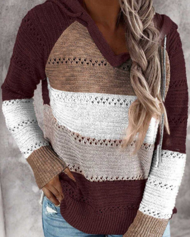 Versatile women's fashion hoodie. Modern design for streetwear or everyday casual comfort.