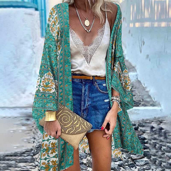 Effortless women's printed kimono, a comfortable & elegant wrap for summer style, beach days, or boho outfits.