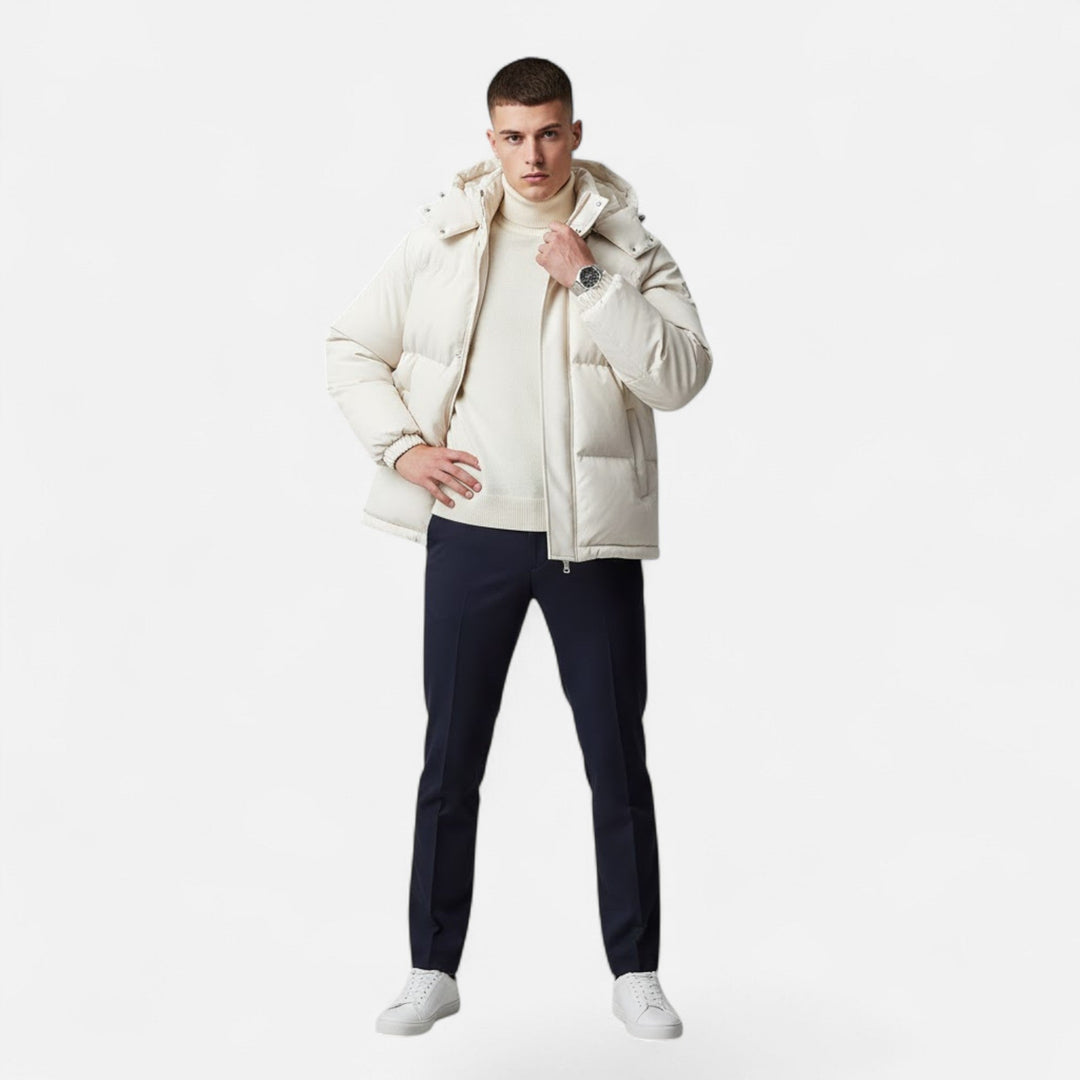 Stylish men's padded jacket with hood, ideal for casual everyday wear in winter.