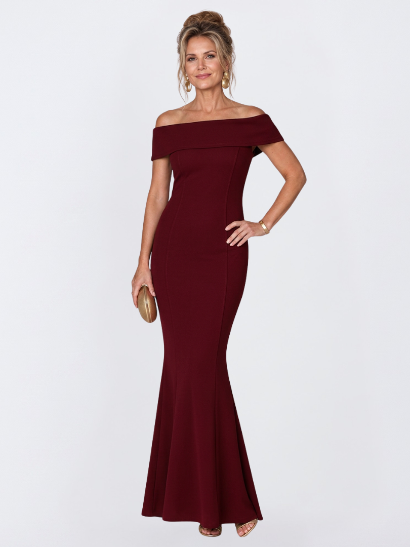 Stunning women's evening gown: off-shoulder, twist back, bodycon maxi dress. Perfect for parties.