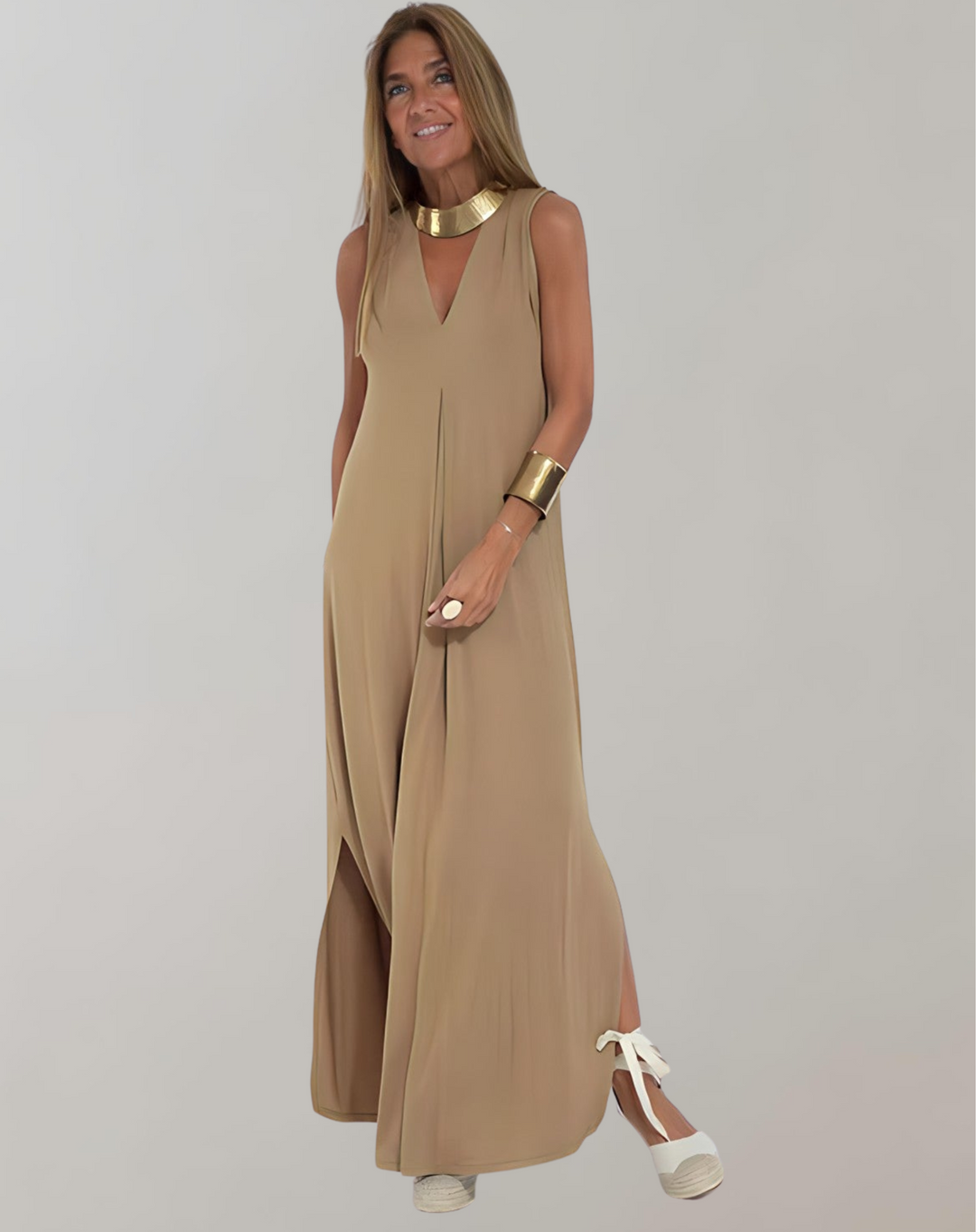 Comfortable sleeveless V-neck maxi dress for women, offering effortless summer style and a flowy fit.