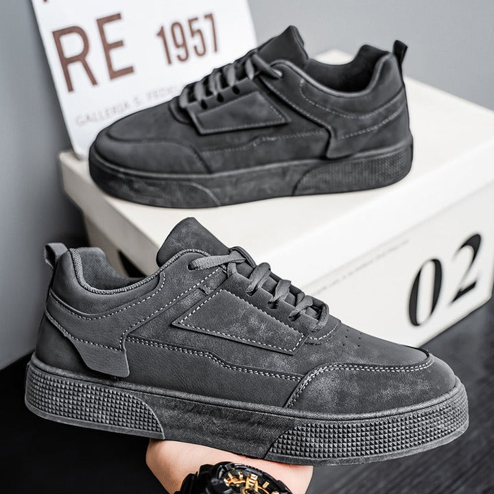 Men's lightweight casual sneakers for all-day comfort. Perfect walking shoes with a minimalist design.