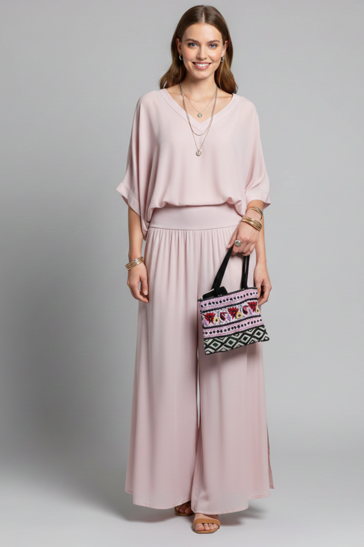 Women's sophisticated chiffon two-piece set featuring wide-leg pants, perfect for a graceful summer style.