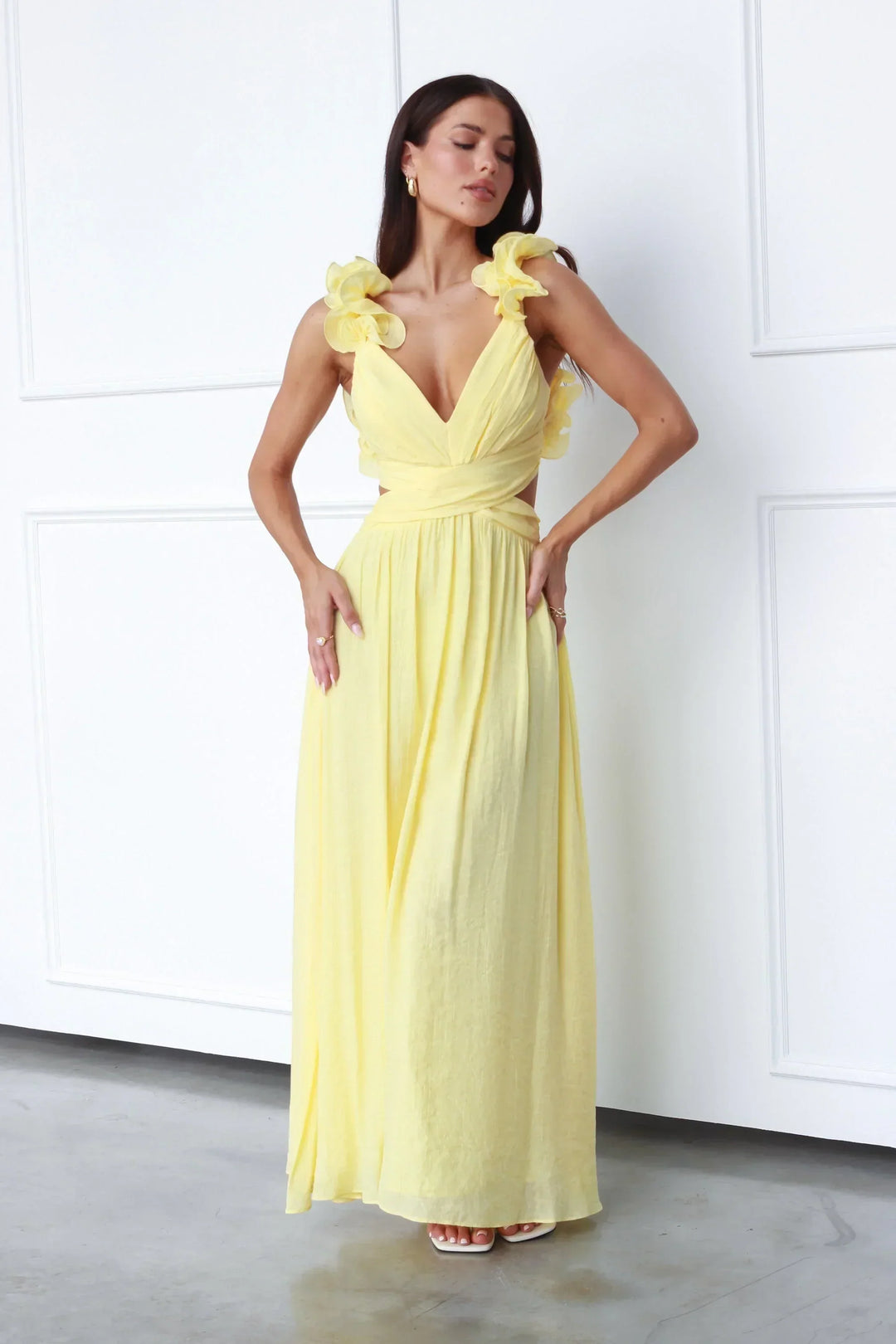Women's formal long yellow backless dress. Elegant maxi style for evening wear & special occasions.