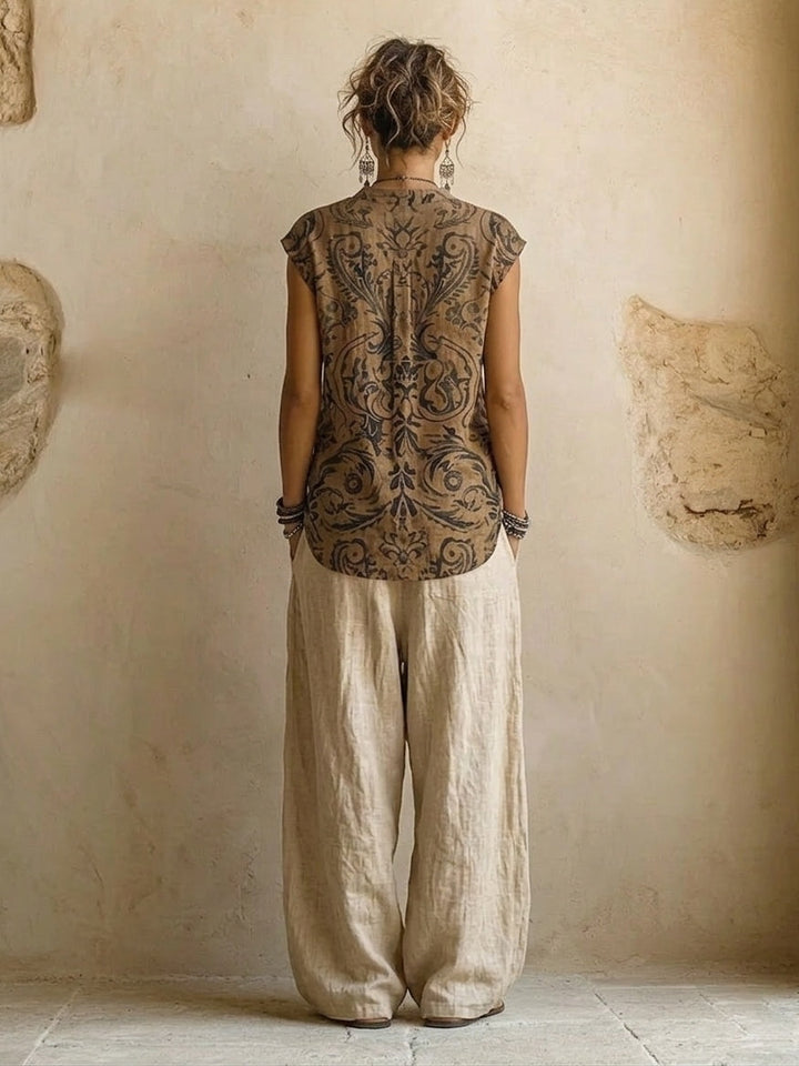 Comfortable women's summer three-piece ensemble, ideal for casual elegance & versatile resort travel. Effortless fashion set.