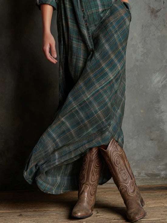 Moira women's maxi dress: elegant, flowy, and comfortable. Perfect long dress for graceful style and special occasions.