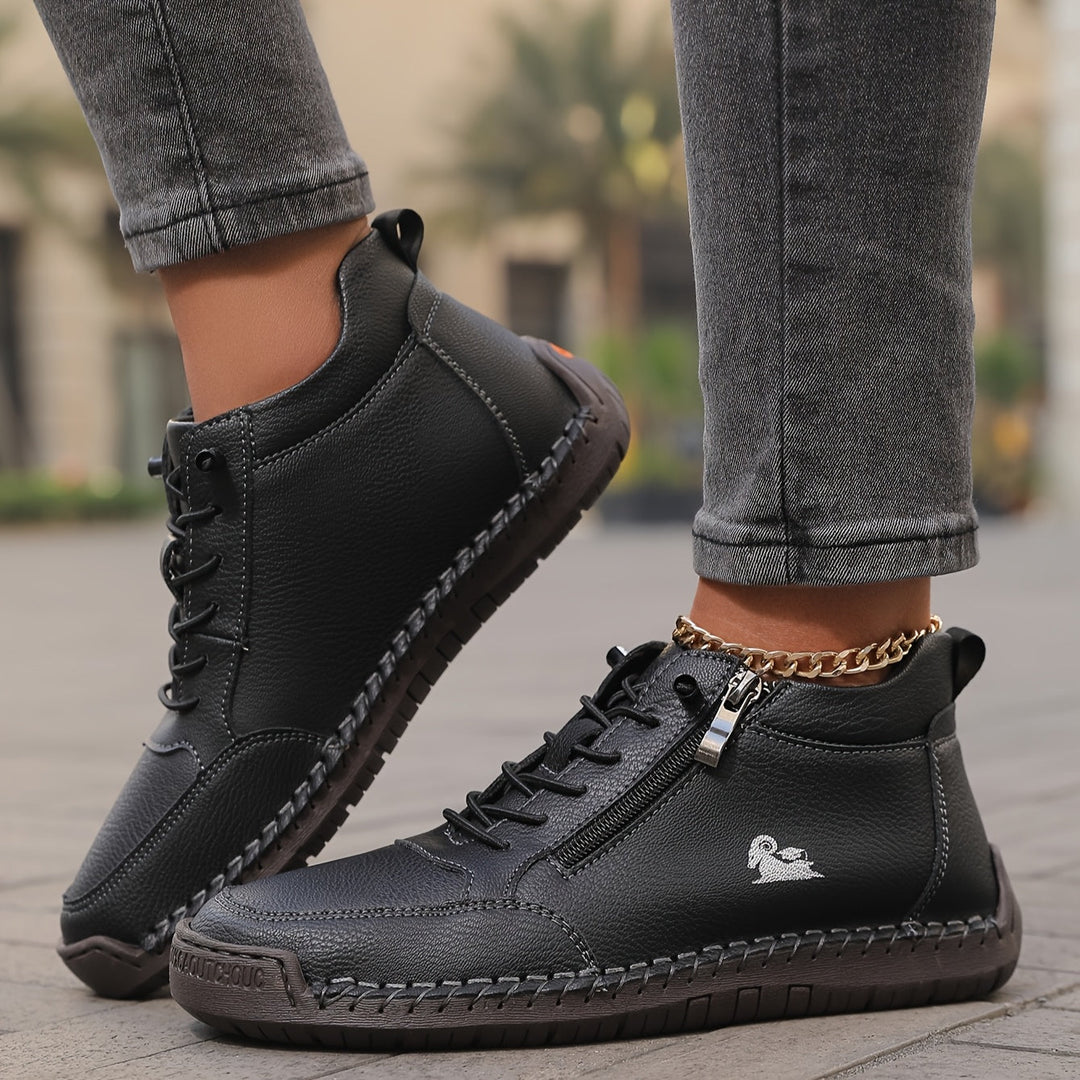 High-top comfort sneakers for women, with practical zip and adjustable laces.