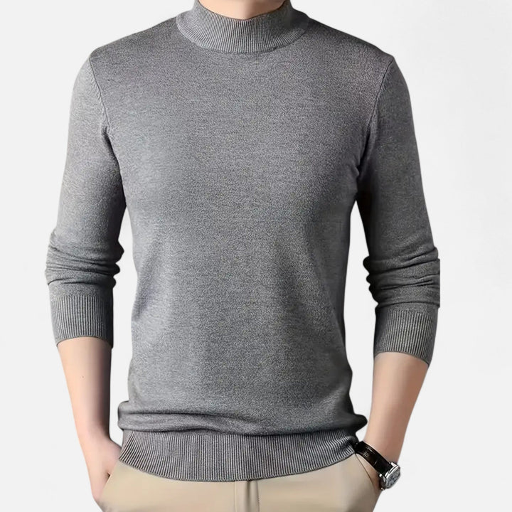 Casual men's stand-collar knit sweater for sophisticated warmth, great for everyday winter comfort.