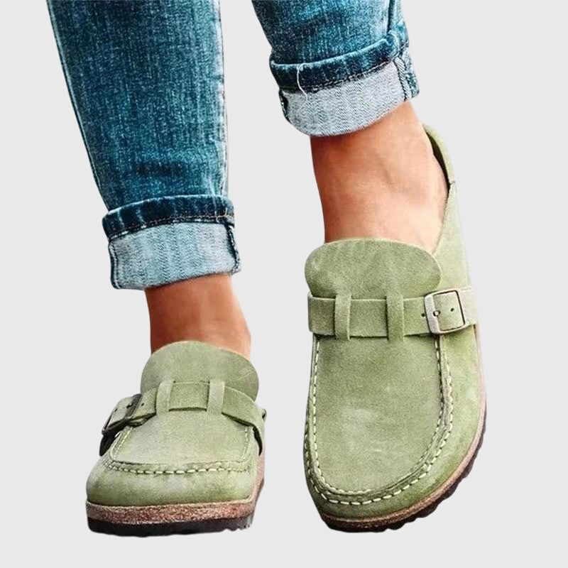 Supportive women's clogs, orthopaedic design for arch support & foot pain relief. Ideal for daily comfort.