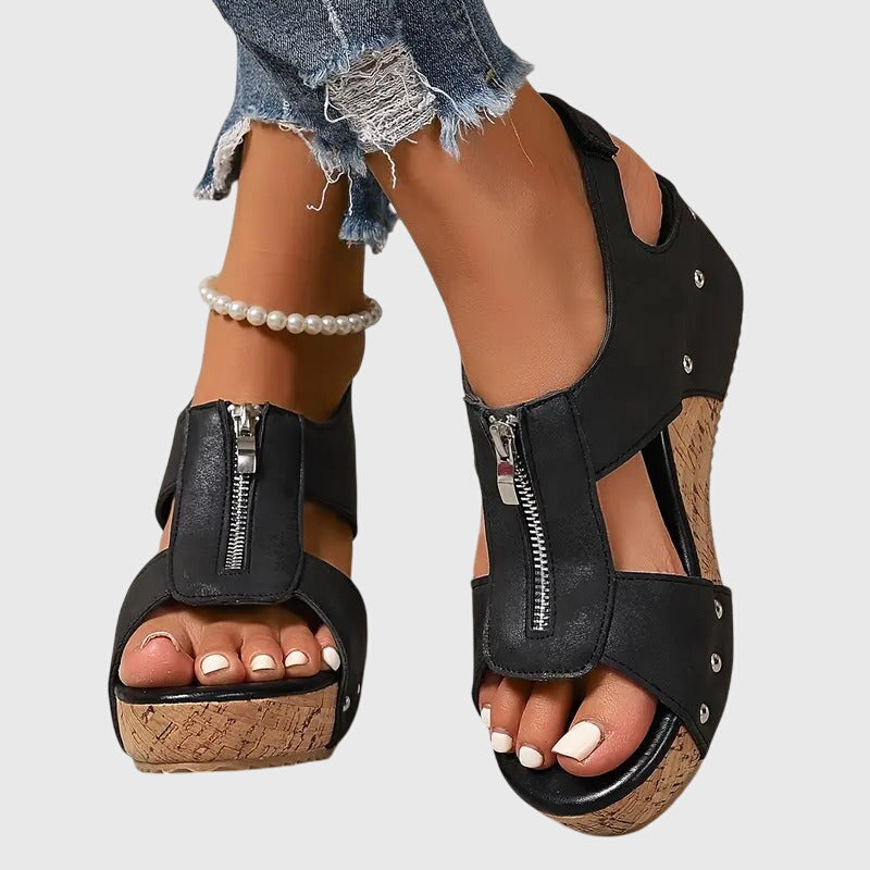 Women's Orthopaedic Comfort Sandals, featuring a zipper, arch support, and wide fit for ultimate relief.
