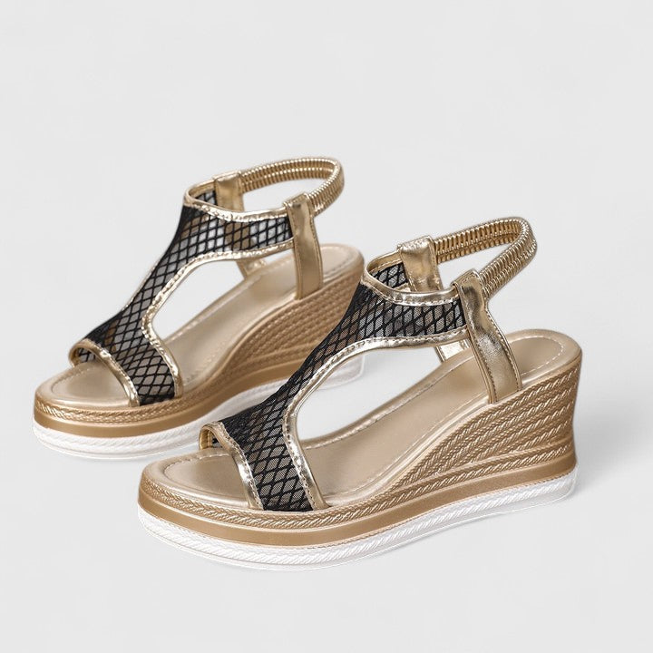 Women's summer footwear: elegant comfort sandals with orthopedic arch support.