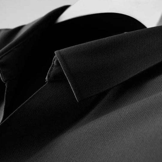 Complete men's two-piece luxury set, cotton linen, for effortless seasonal style & comfortable fashion.