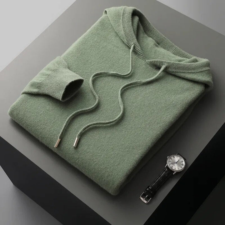 Front view: Men's cozy knit drawstring hoodie sweater in grey, ideal for casual everyday comfort.