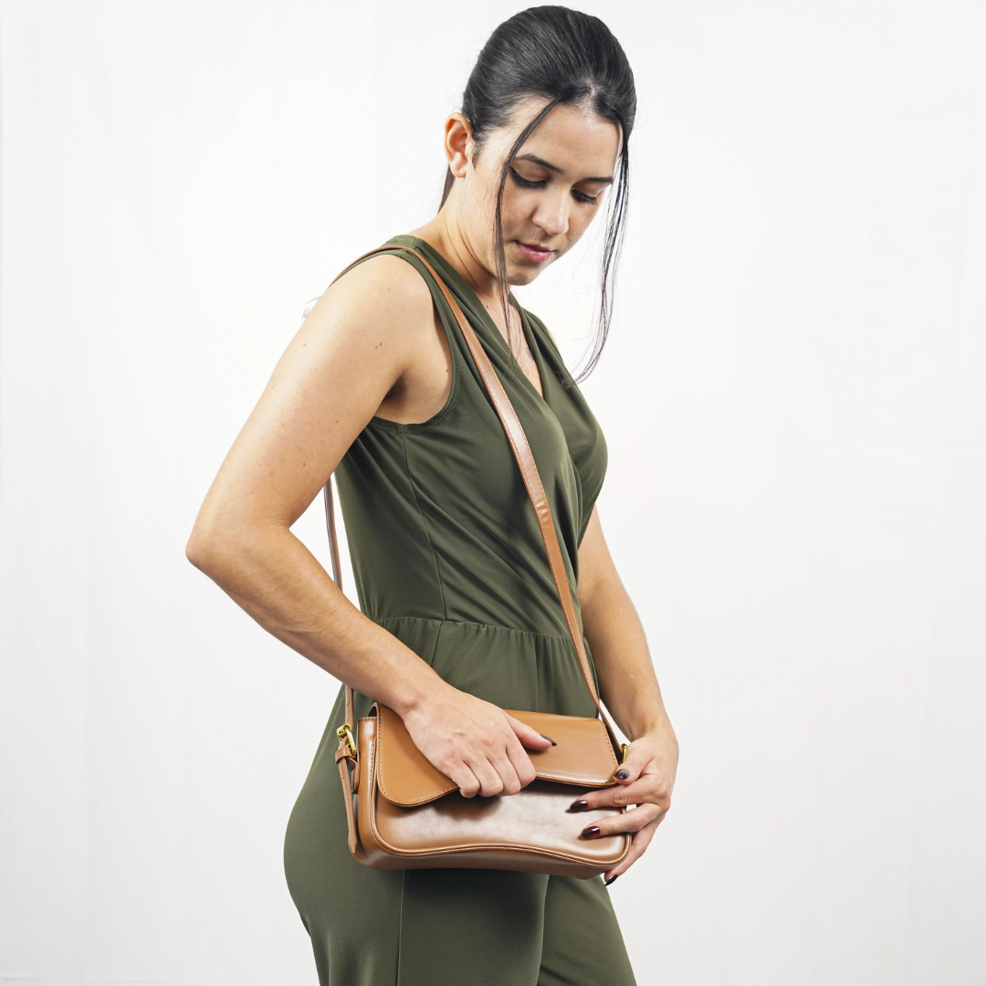 Sophisticated women's genuine leather crossbody bag, a versatile fashion statement.
