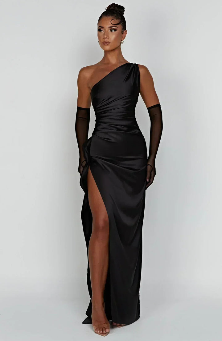 Women's one-shoulder evening gown, high slit, elegant and long for formal occasions.