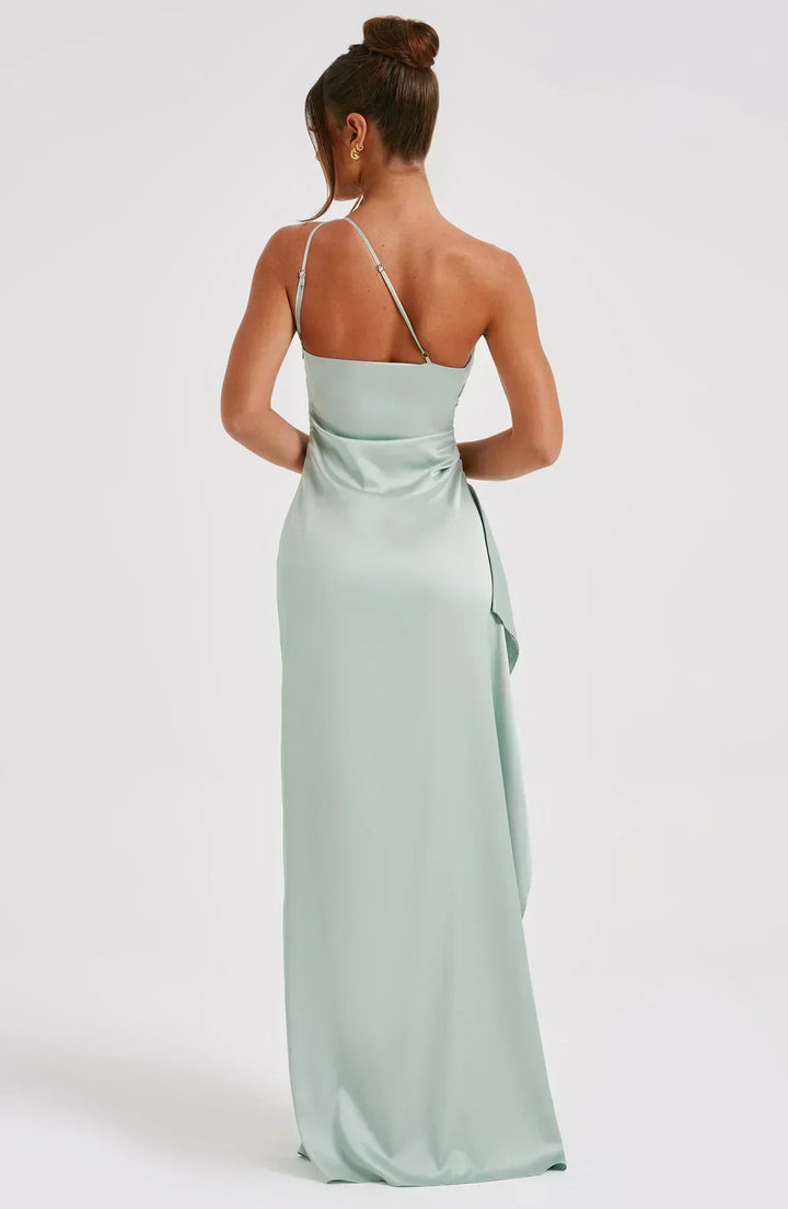 One-shoulder evening gown with high slit, glamorous for a formal and elegant look.