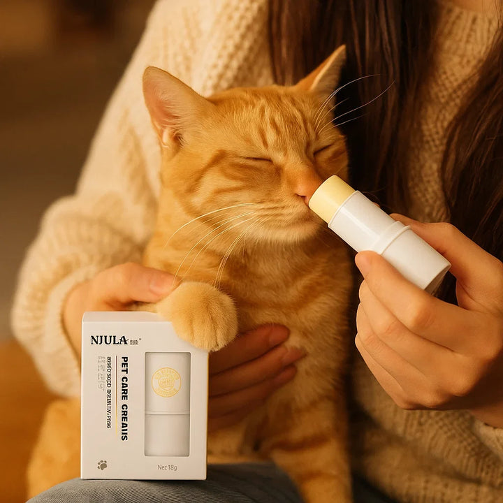 Pet care: Cats' Soothing Paw & Nose Balm Stick. Natural ointment for dry skin, grooming & pet comfort.