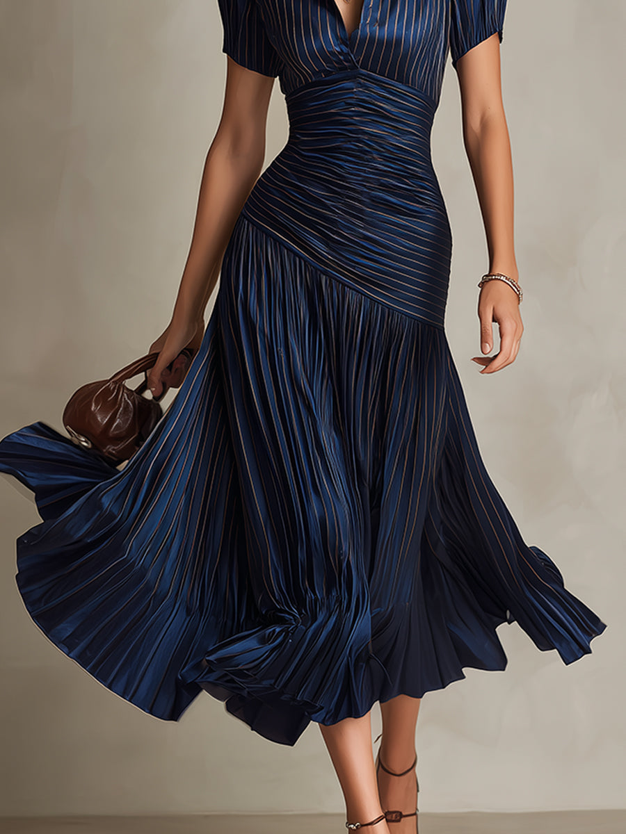 Flowy women's retro striped midi dress, dark blue, white & red, delivering elegant style & comfort.